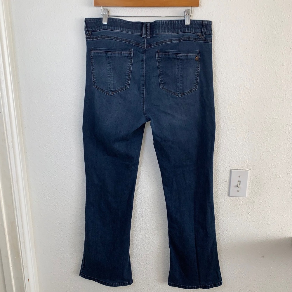 Democracy Absolution Dark Wash Bootcut Jeans Blue Size 16 B1221F9L8